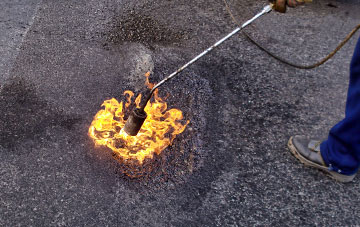 Bryn Rhyd Yr Arian flat roofing repairs